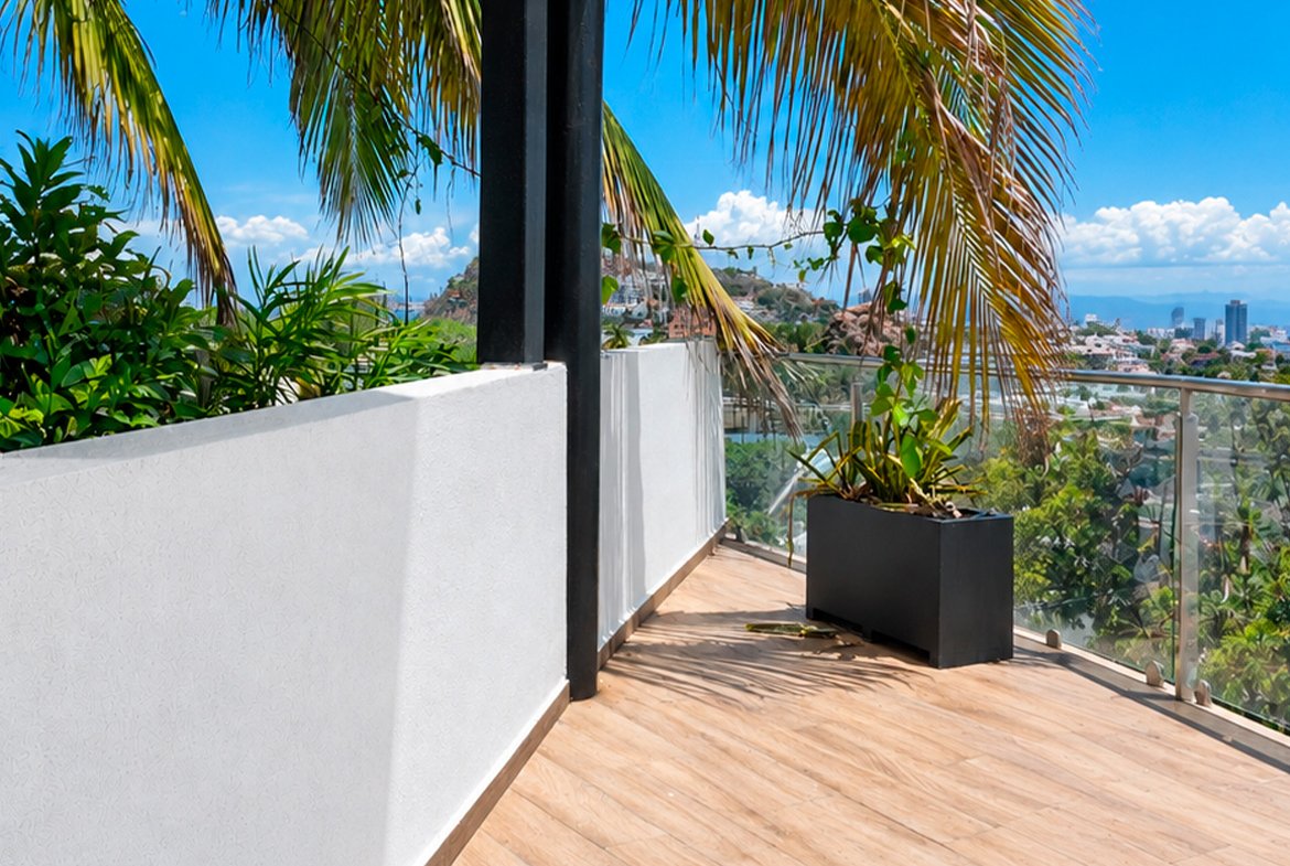 El Encanto Observatorio Modelo C